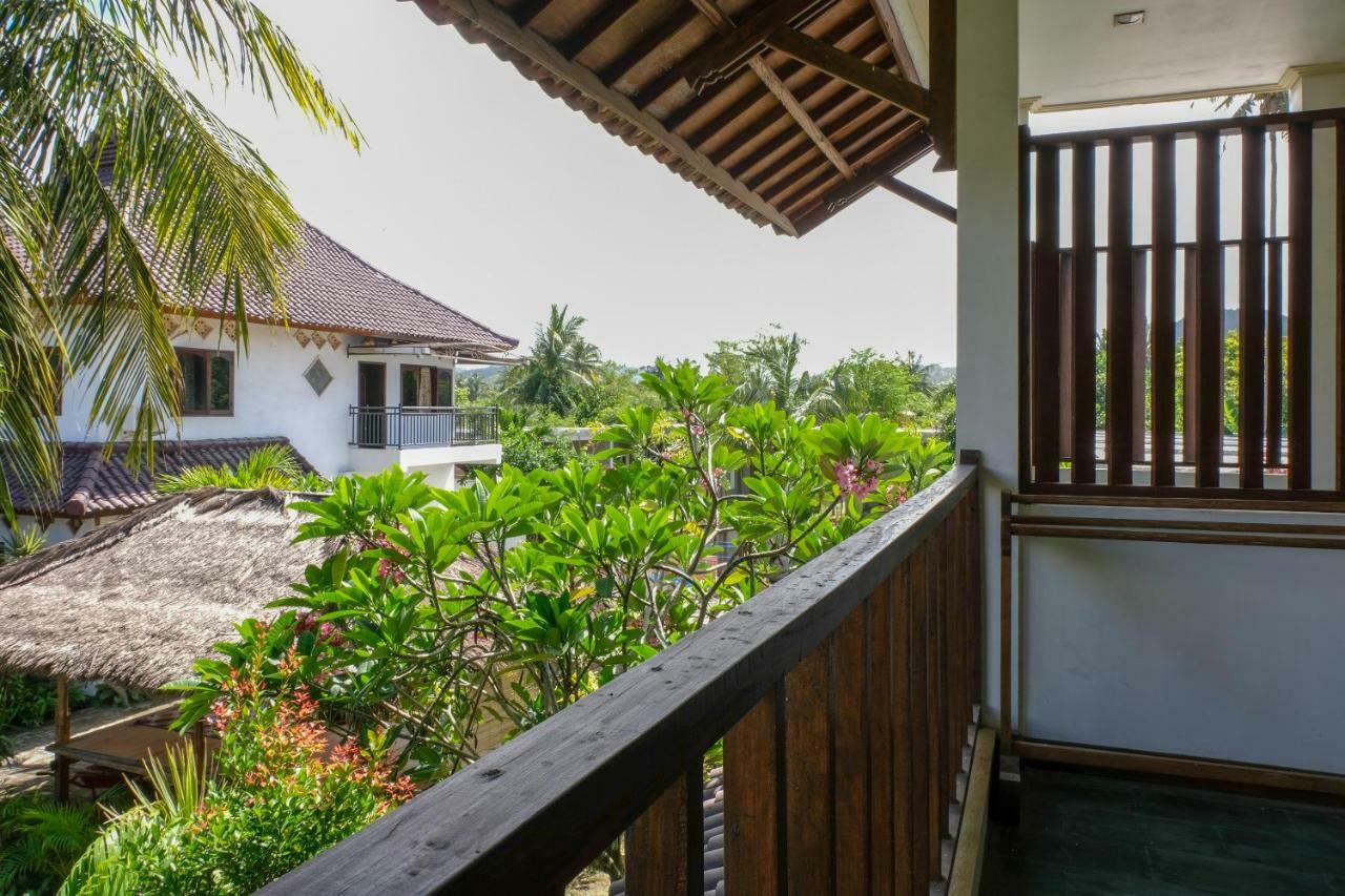 Friends Beach Hotel Kuta  Zewnętrze zdjęcie